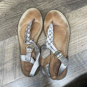 Born Sandals